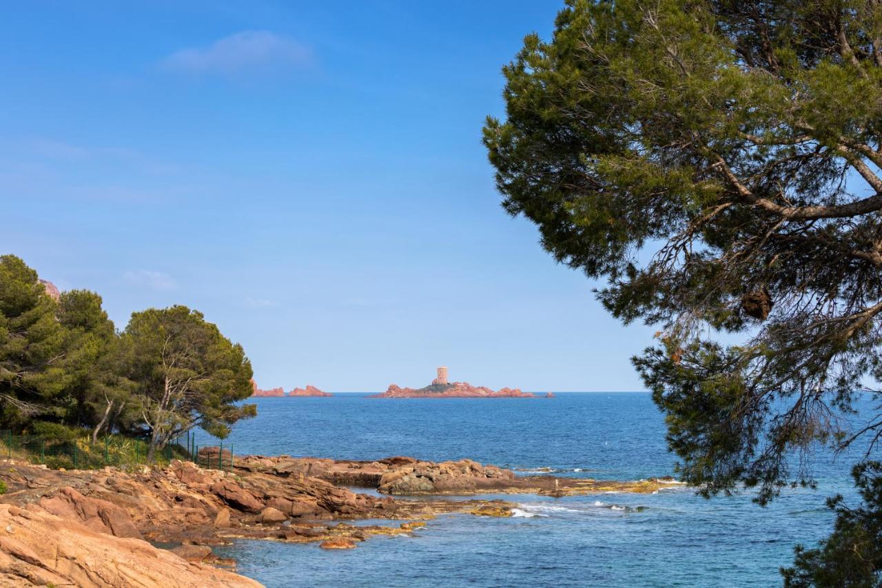 فندق Sowell Family Riviera Saint-Raphaël المظهر الخارجي الصورة